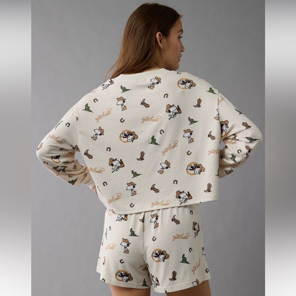 American Eagle AE Limited Edition Snoopy Western Plush 2-Piece PJ Pajama Set - Picture 6 of 8